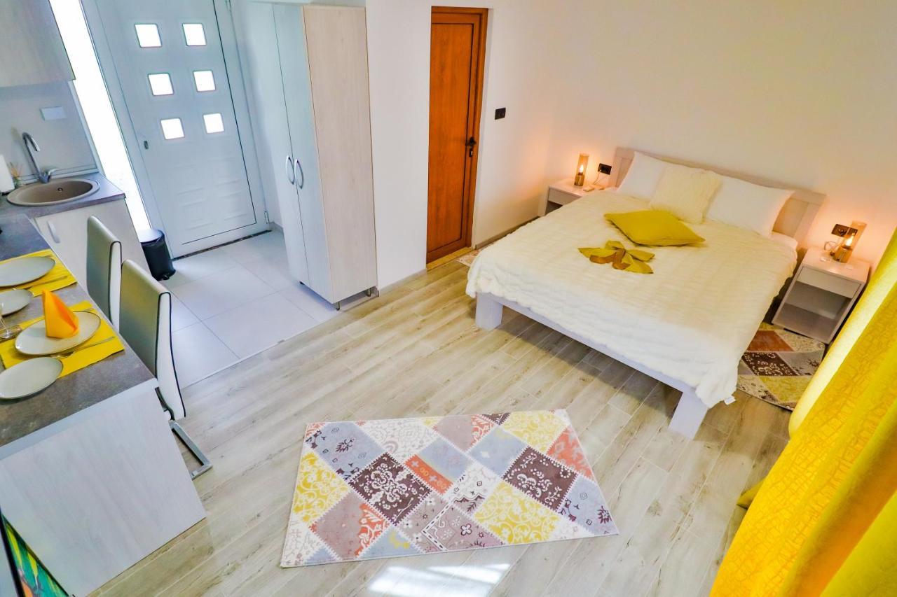 Simo Apartments Airport Подгорица Экстерьер фото
