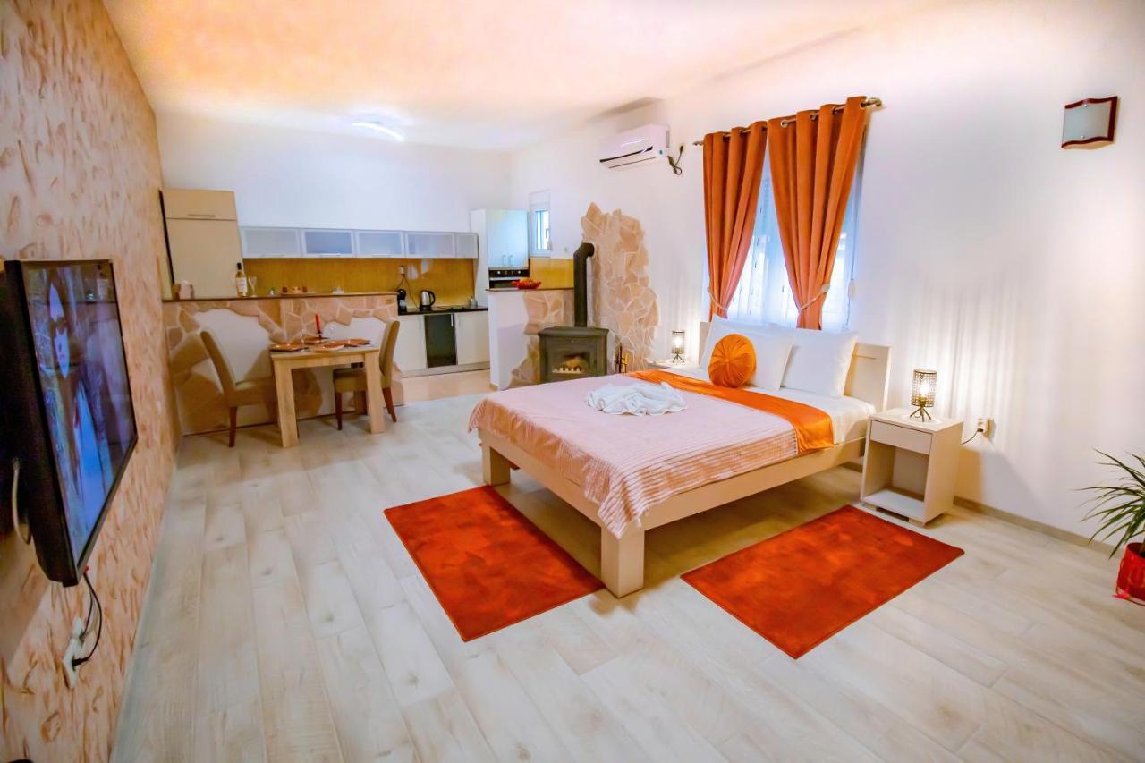 Simo Apartments Airport Подгорица Экстерьер фото