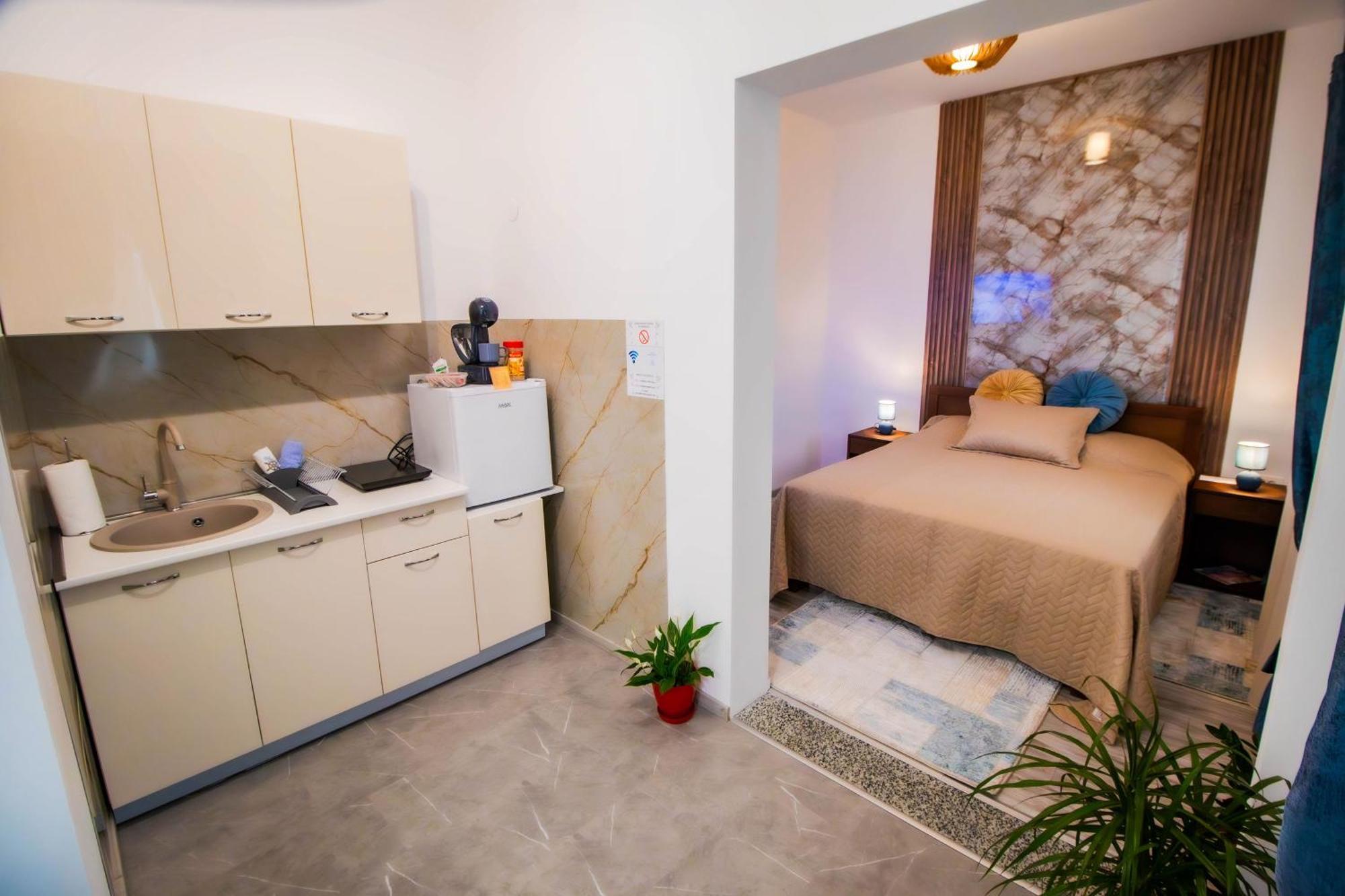 Simo Apartments Airport Подгорица Экстерьер фото